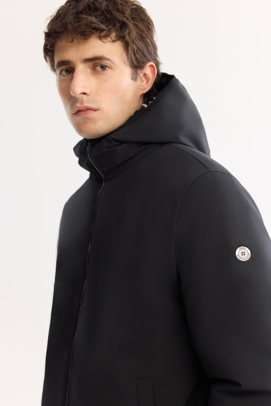 Siyah Çift Taraflı Kapüşonlu Peluş Mont