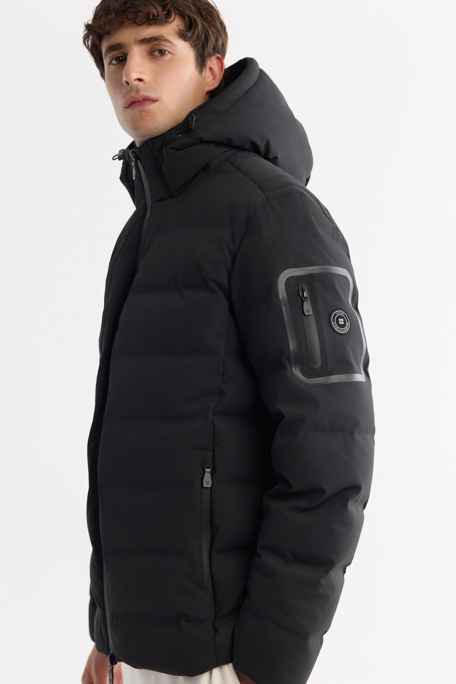Black Water Repellent Goose Down Puffer Jacket