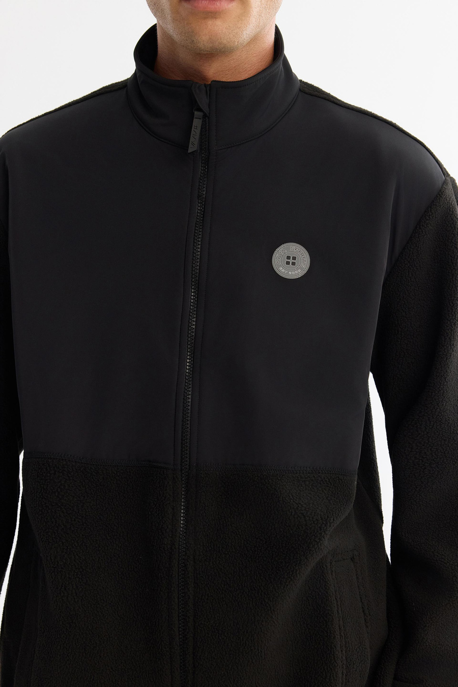 Siyah Dik Yaka Fermuarlı Hırka