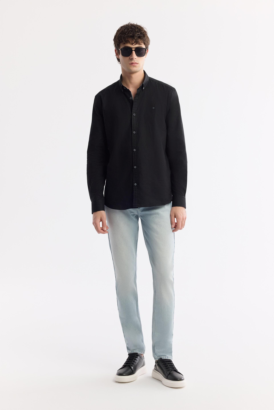 Siyah Düğmeli Yaka %100 Pamuk Oxford Gömlek