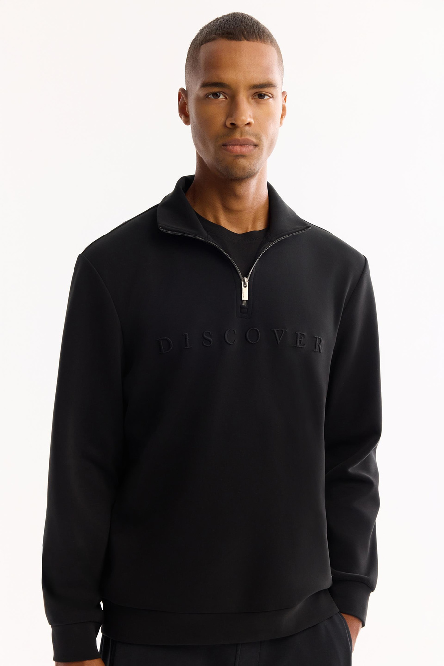 Siyah Fermuar Dİk Yaka Nakış Baskılı Soft Touch  Sweatshirt