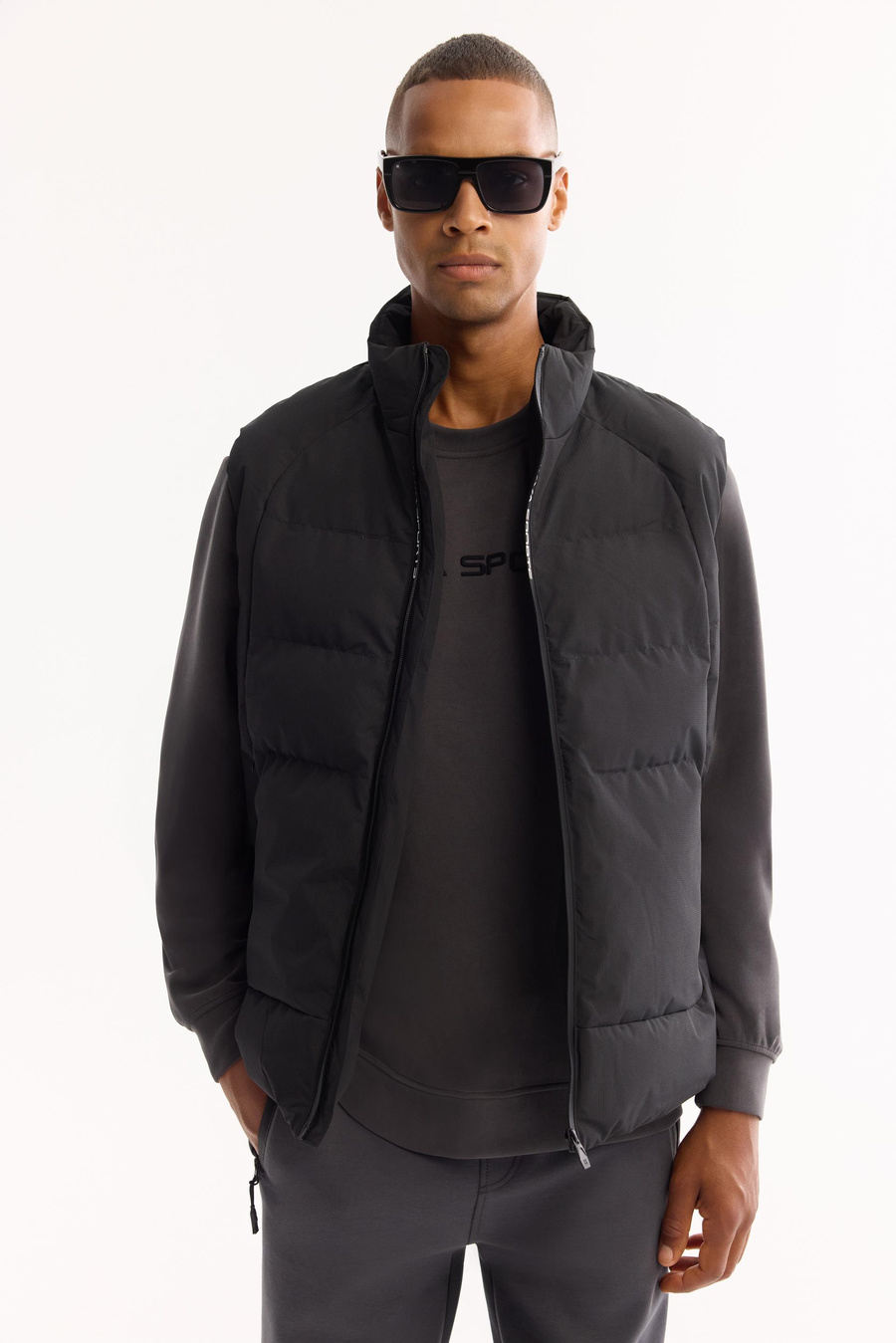 Siyah Fonksiyonel 3 Kullanımlı Kapüşonlu Mont