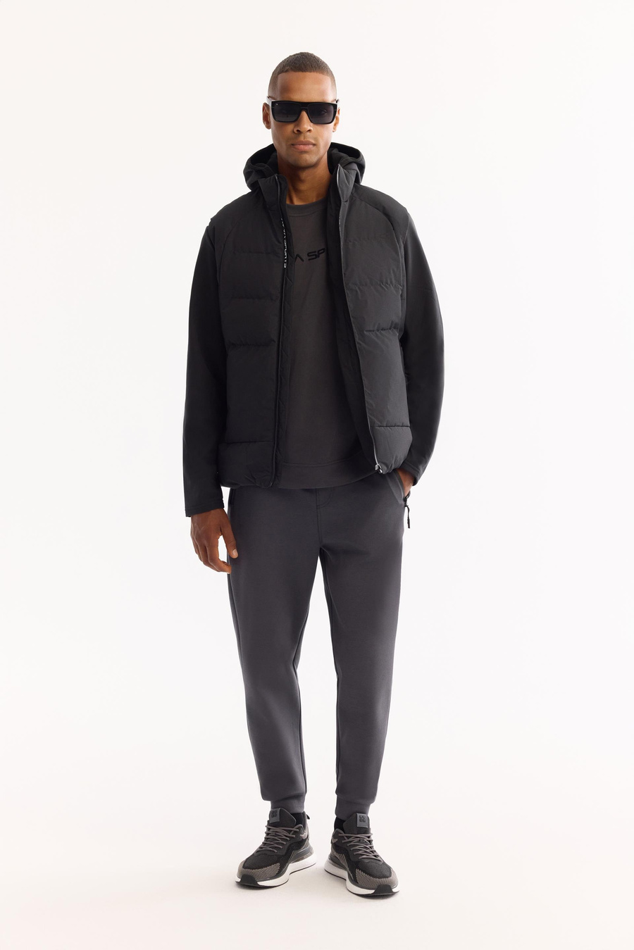 Siyah Fonksiyonel 3 Kullanımlı Kapüşonlu Mont