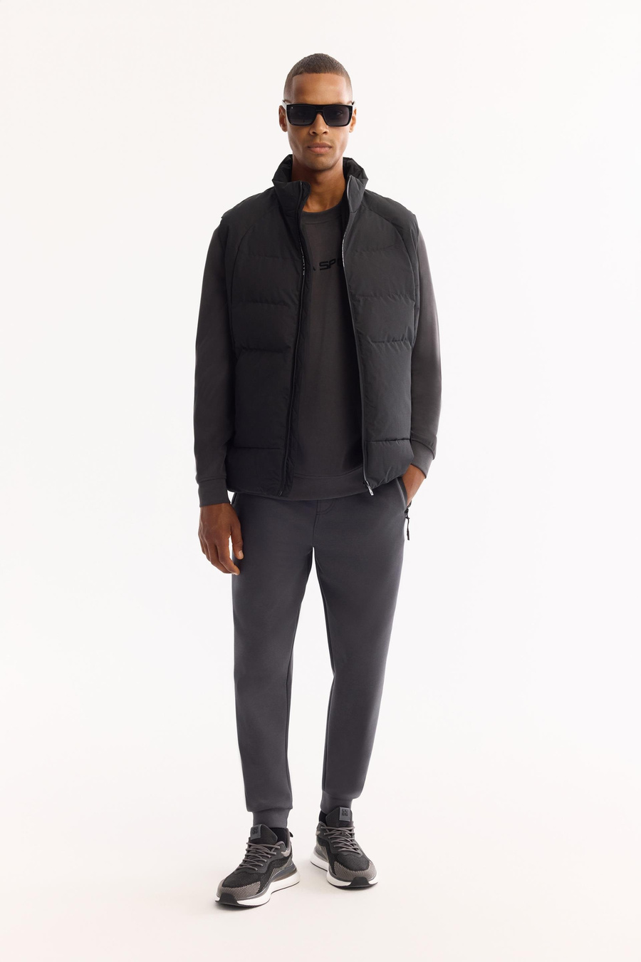 Siyah Fonksiyonel 3 Kullanımlı Kapüşonlu Mont