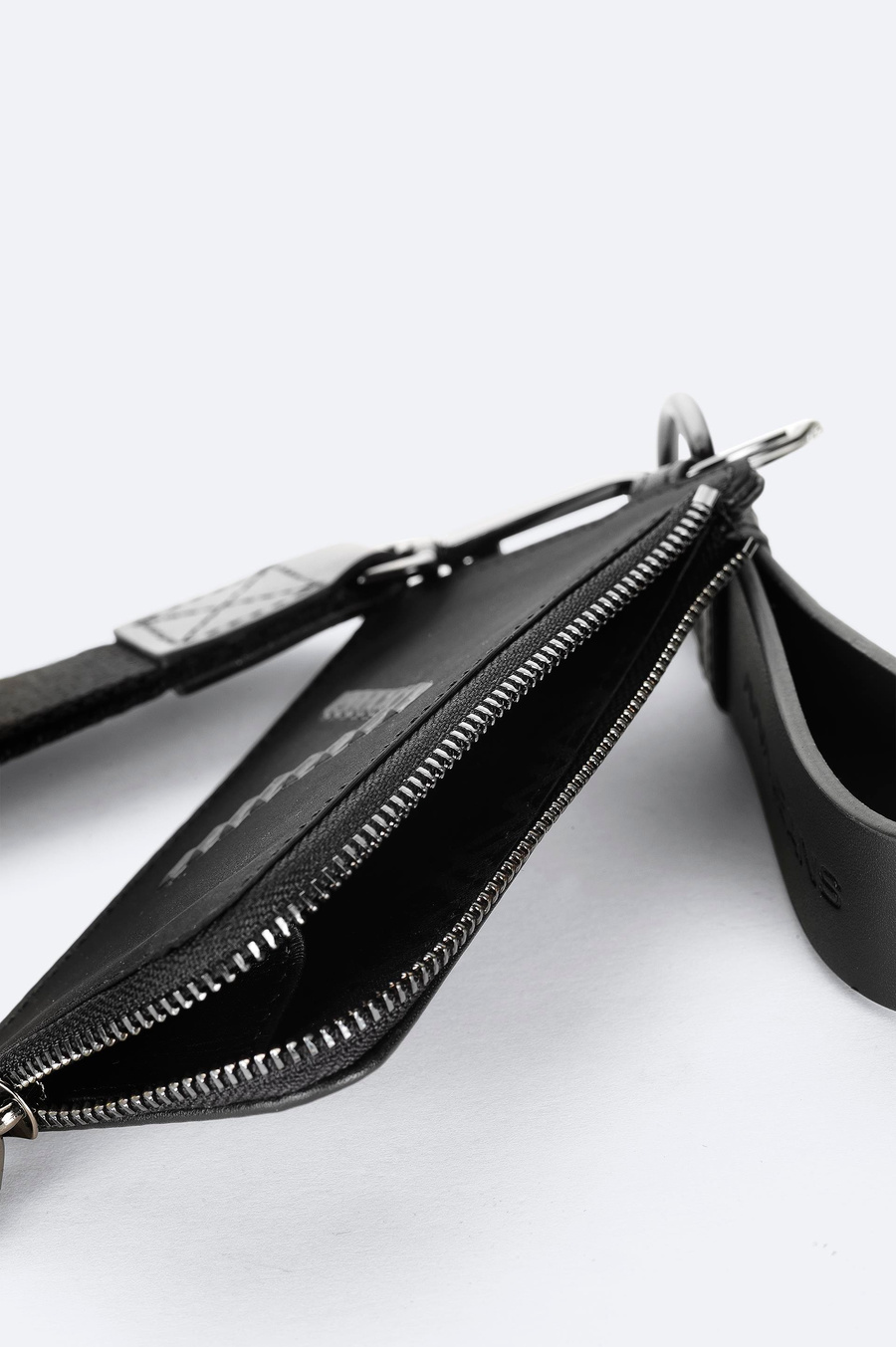 Siyah Hediye Kutulu Askılı %100 Deri Cüzdan