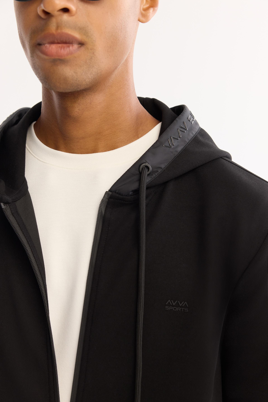 Siyah Kapişüyonlu Yaka Jel Baskı  Göğüs  Enjeksiyon Baskılı Fermuarlı İnterlok Sweatshirt Hırka