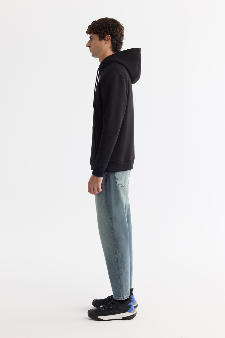 Siyah Kapüşonlu 3 iplik şardonlu sweatshirt