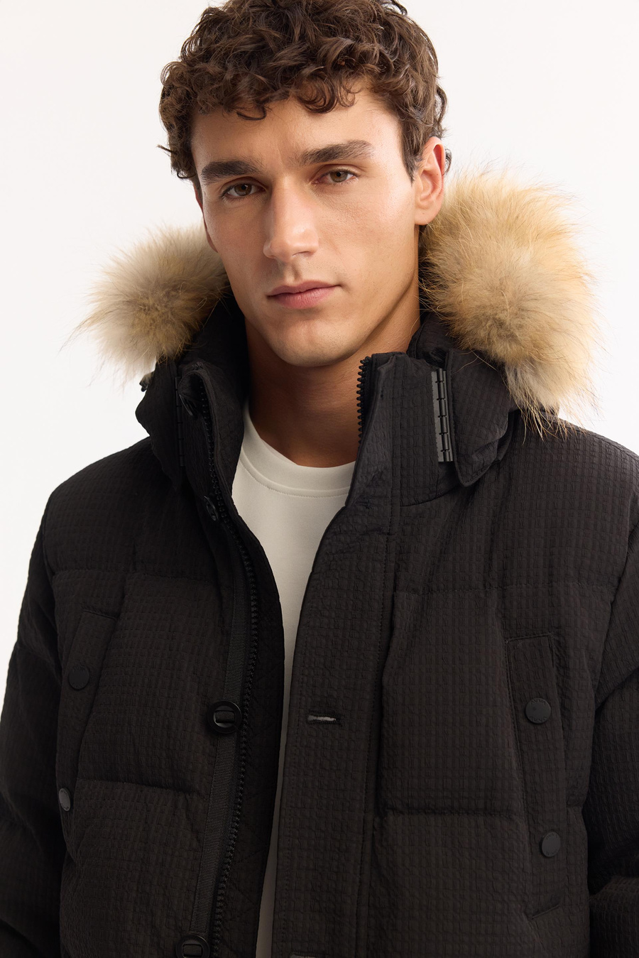 Siyah Kaz Tüyü Yakası 100% Rakun Kürklü Kapüşonlu Mont