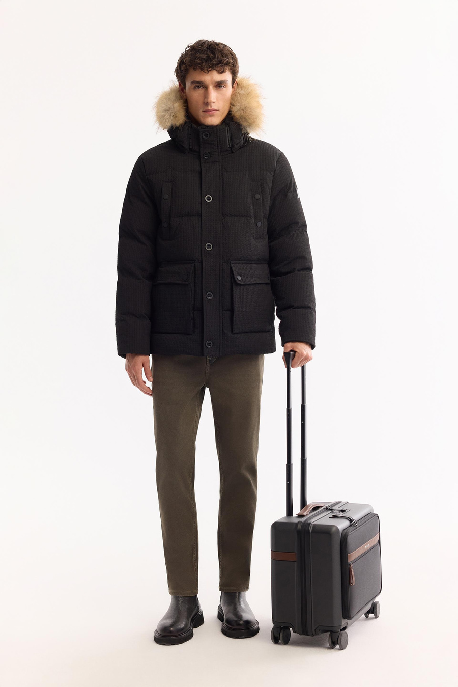 Siyah Kaz Tüyü Yakası 100% Rakun Kürklü Kapüşonlu Mont