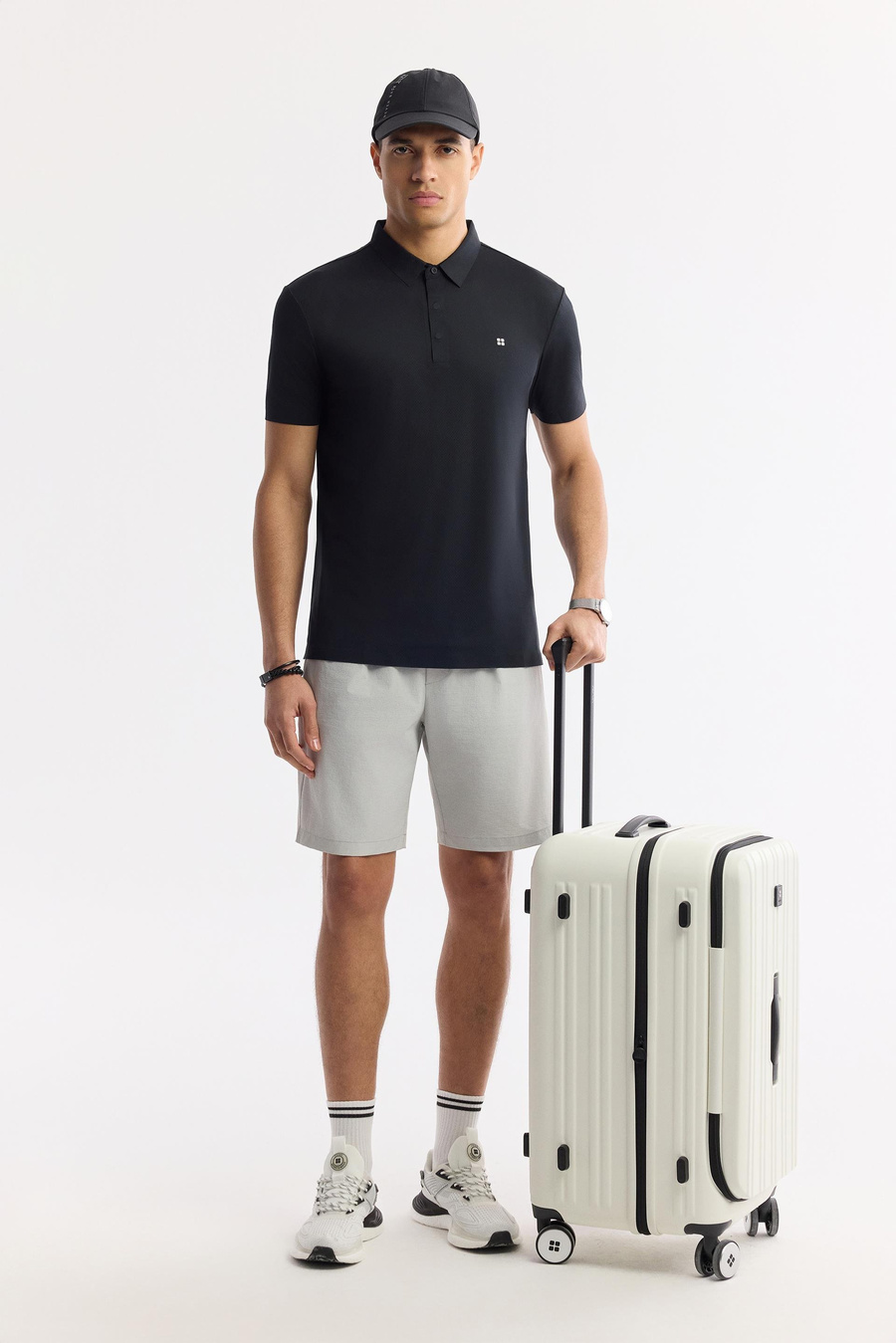 Siyah Kırılmaz Polo Yaka Magnet Düğme Teknik Kumaş T-Shirt