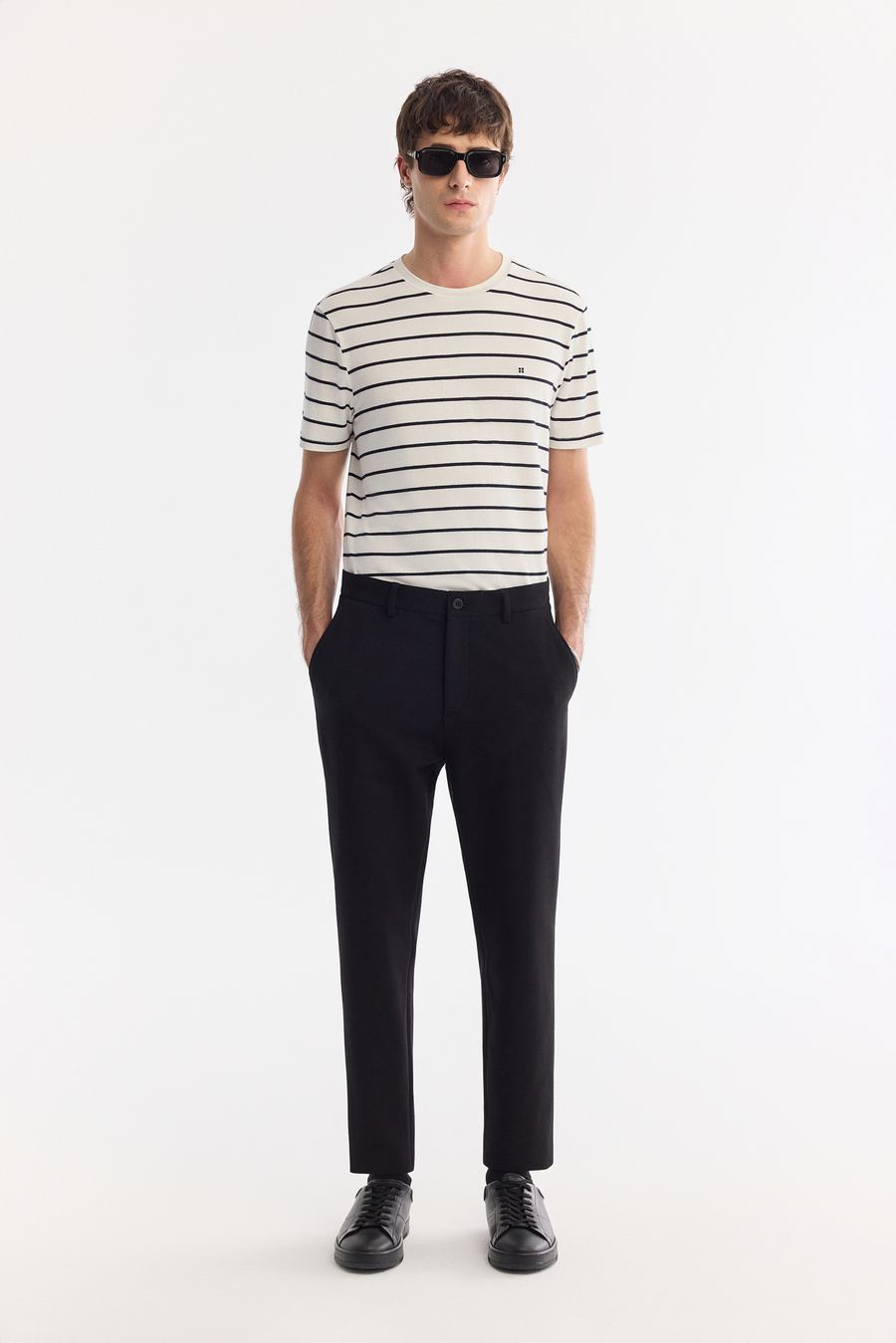 Siyah Klasik Bel Örme Diyagonal Relaxed Fit Pantolon