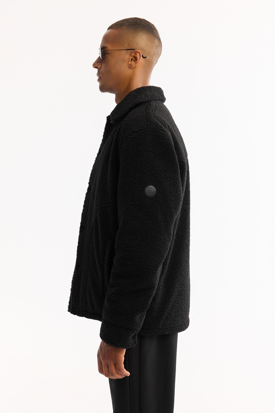 Siyah Klasik Yaka Comfort Fit Peluş Mont