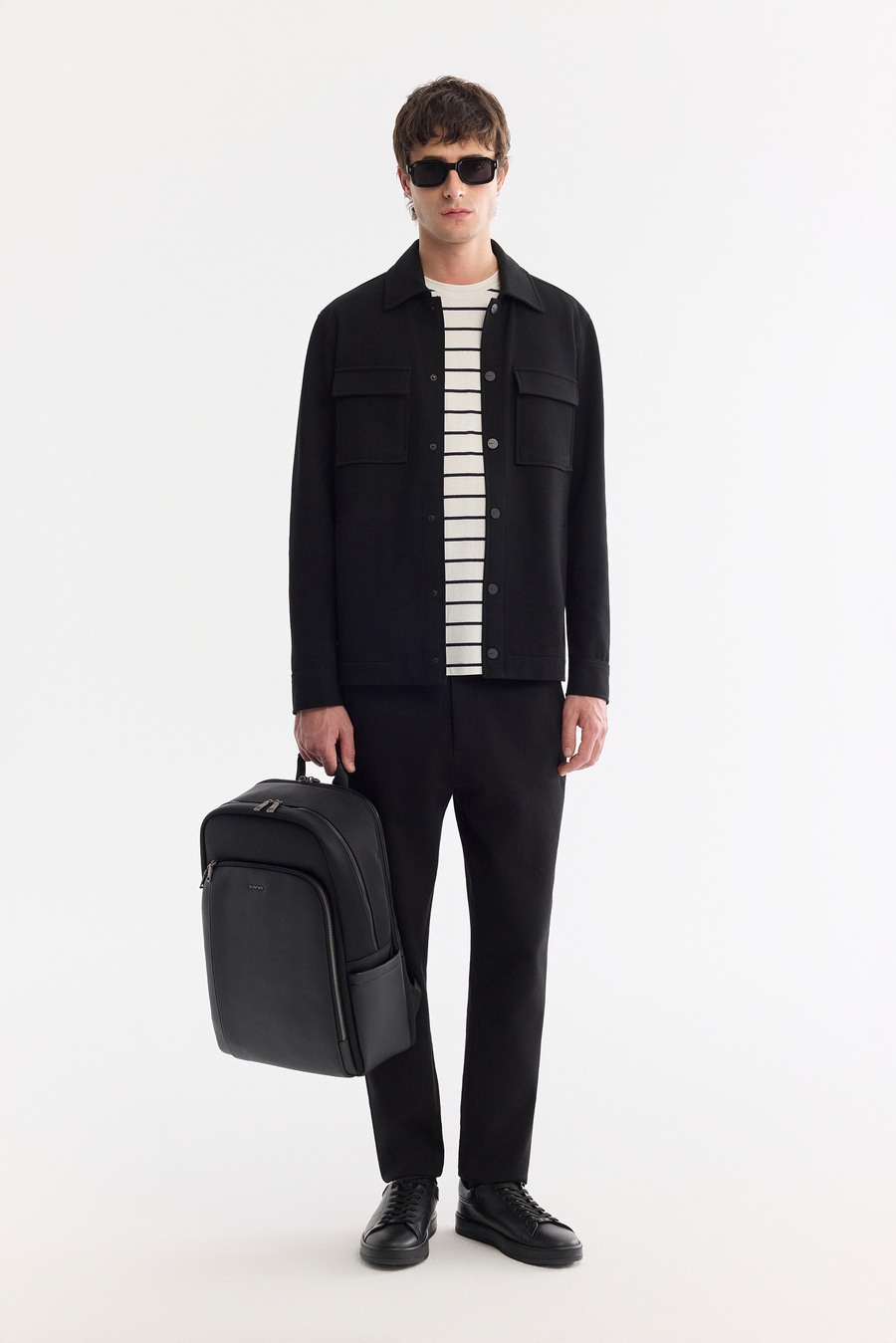 Siyah Klasik Yaka Diyagonel Çift Cep Kapaklı Örme Gömlek Ceket