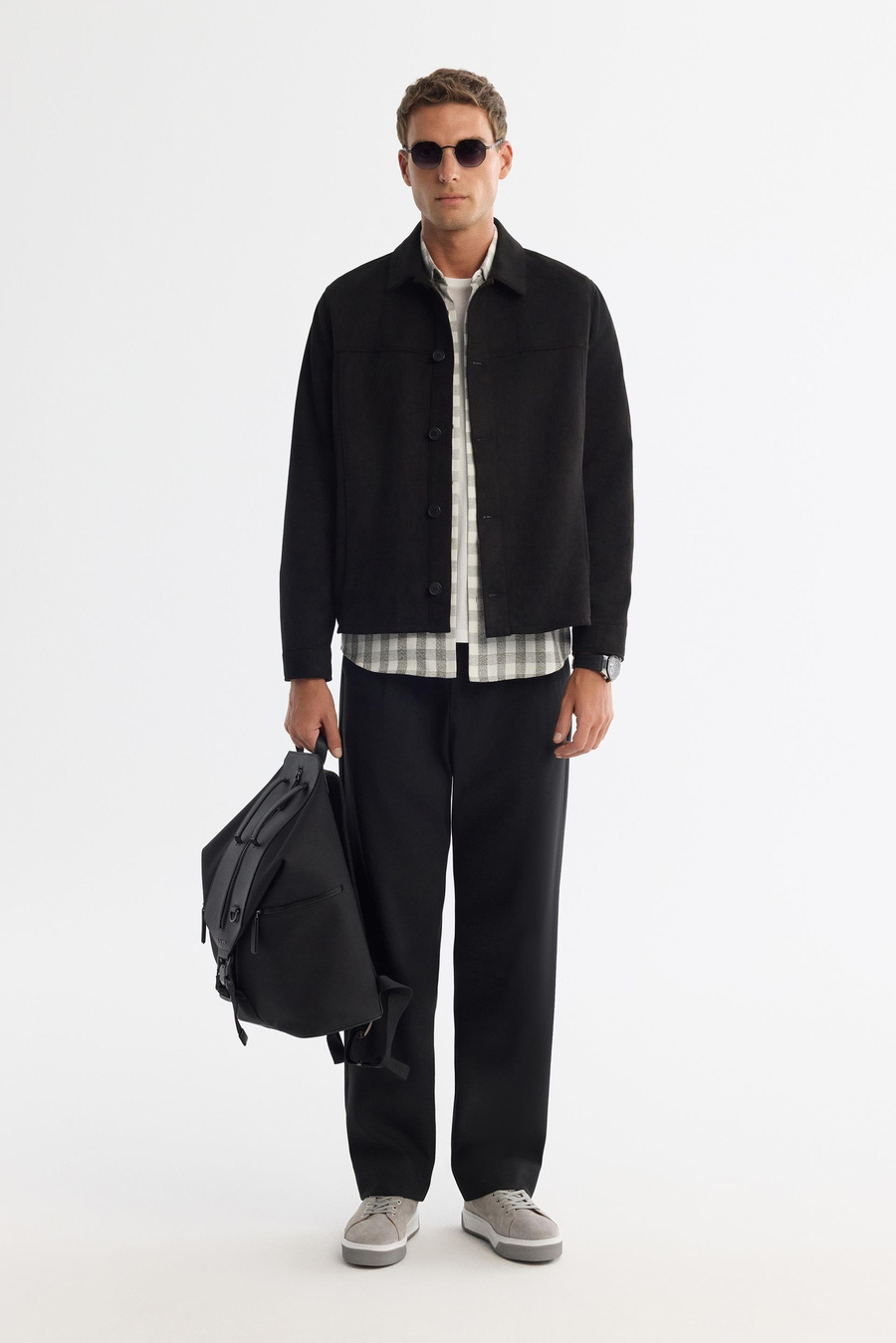 Siyah Klasik Yaka Süet Görünümlü Gömlek Mont