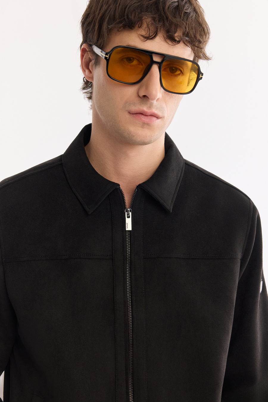 Siyah Klasik Yakalı Fleto Cep Fermuarlı Süet Mont