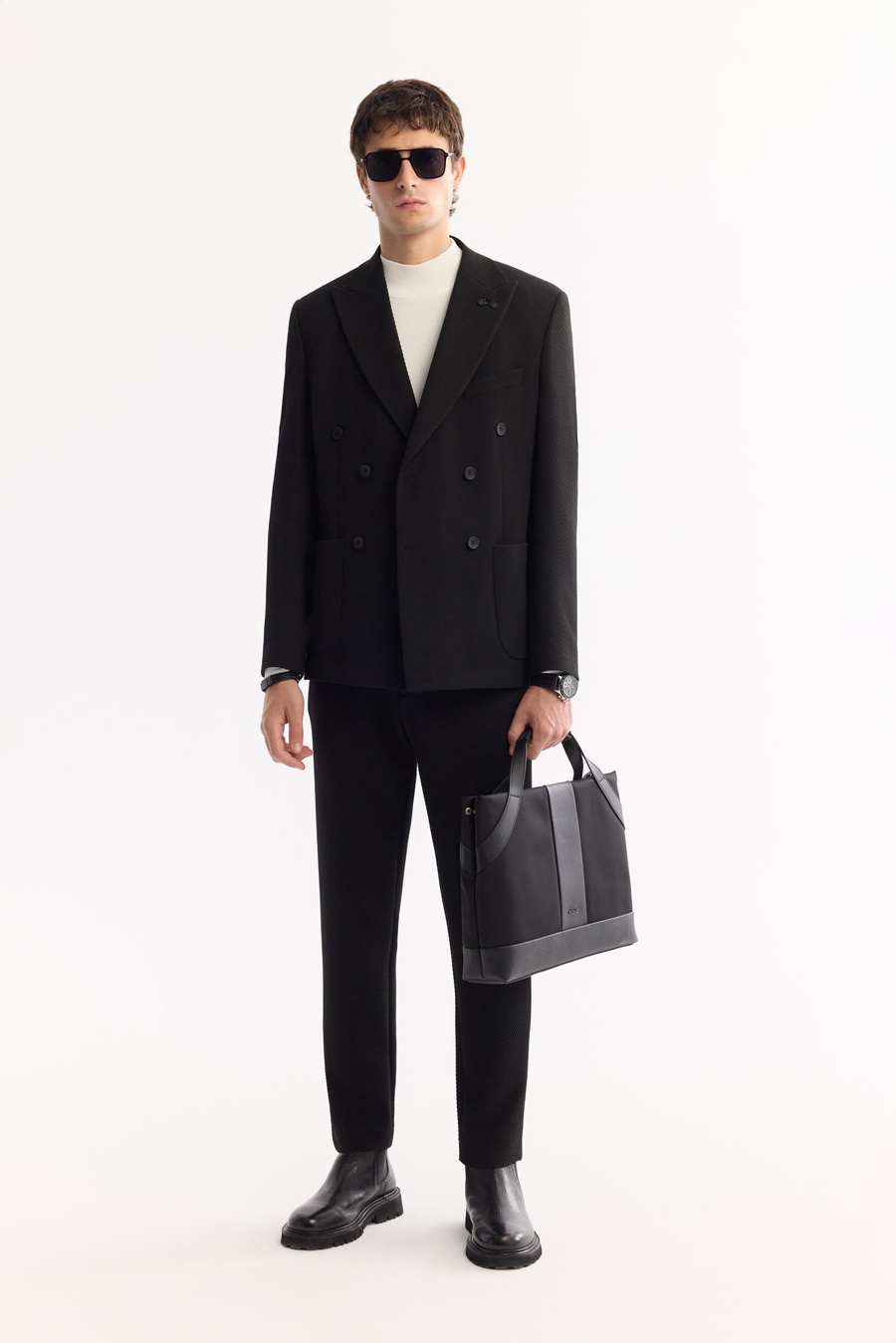 Siyah Kruvaze Yaka Çift Yırtmaç Astarsız Torba Cep Diyagonal Kumaş Ceket