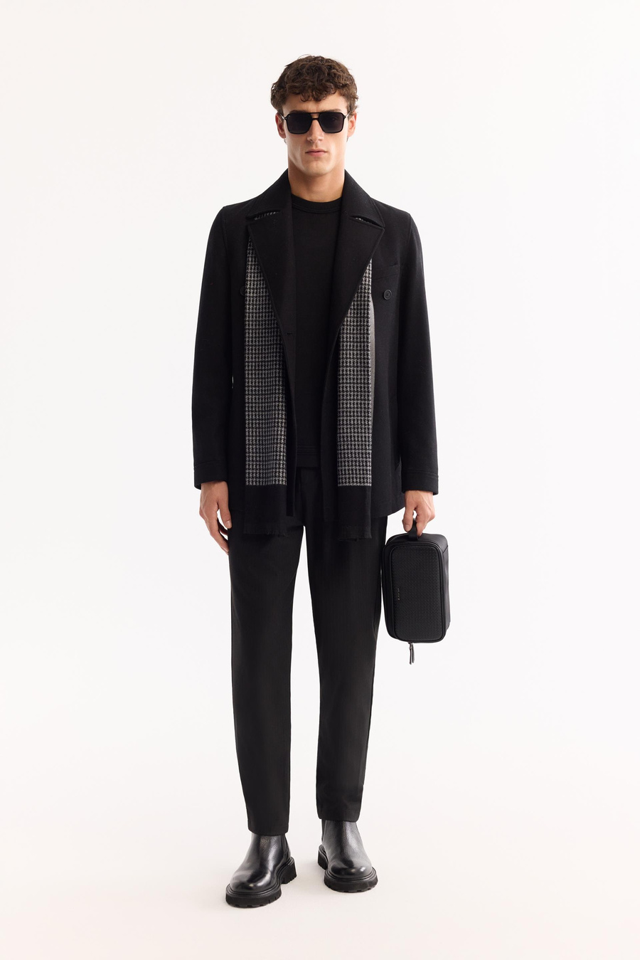 Siyah Kruvaze Yaka Yandan Cepli Çift Sıra Düğme Kapatmalı Astarlı Kaşe Kaban