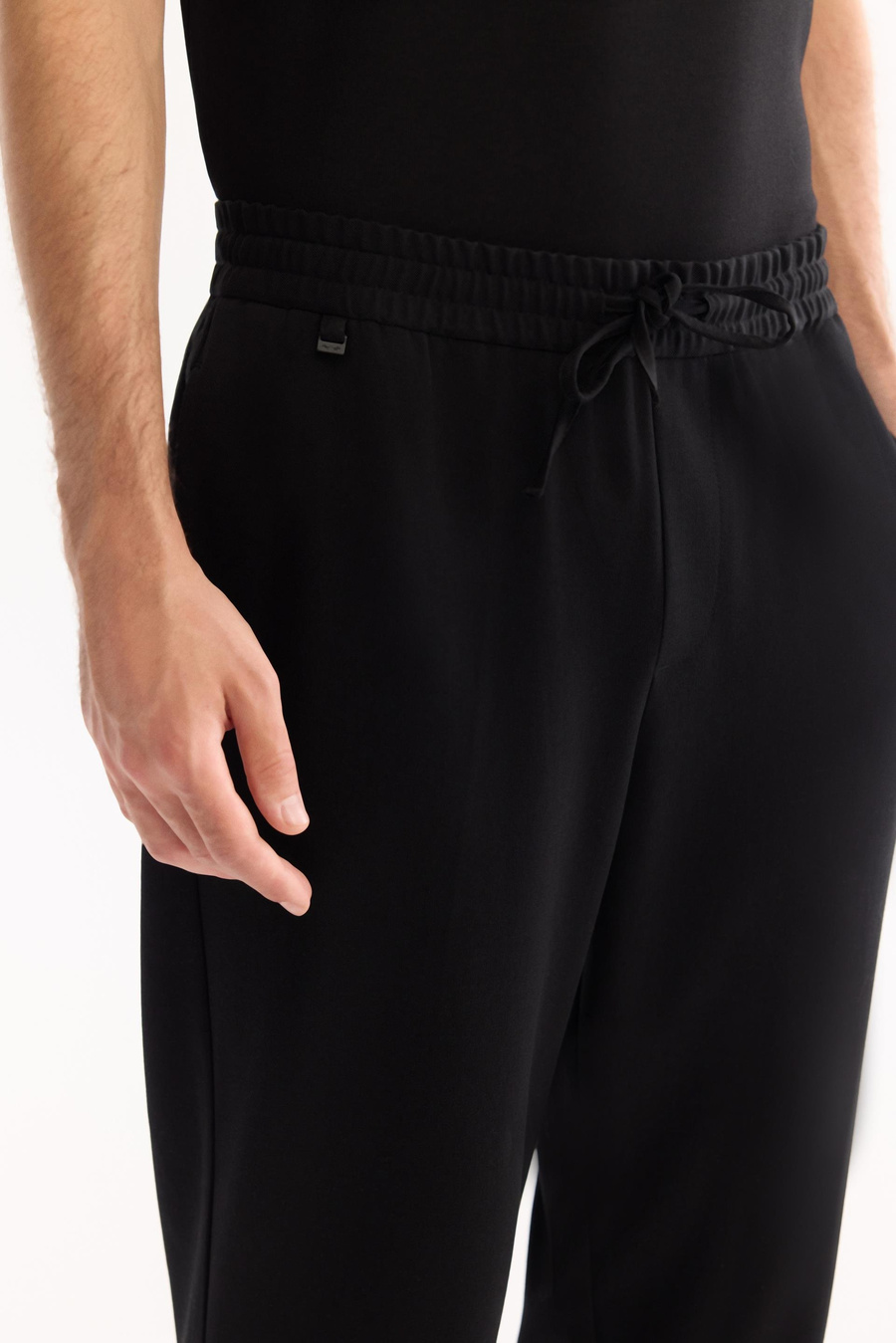 Siyah Beli Lastikli Bağcıklı Relaxed Fit Pantolon