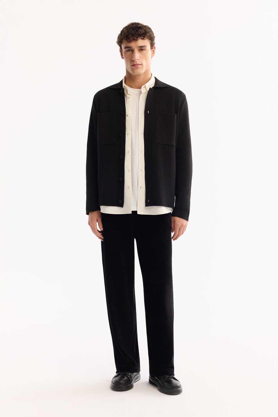 Siyah Polo Yaka Düğme Kapama Önü Cepli Yün Hırka