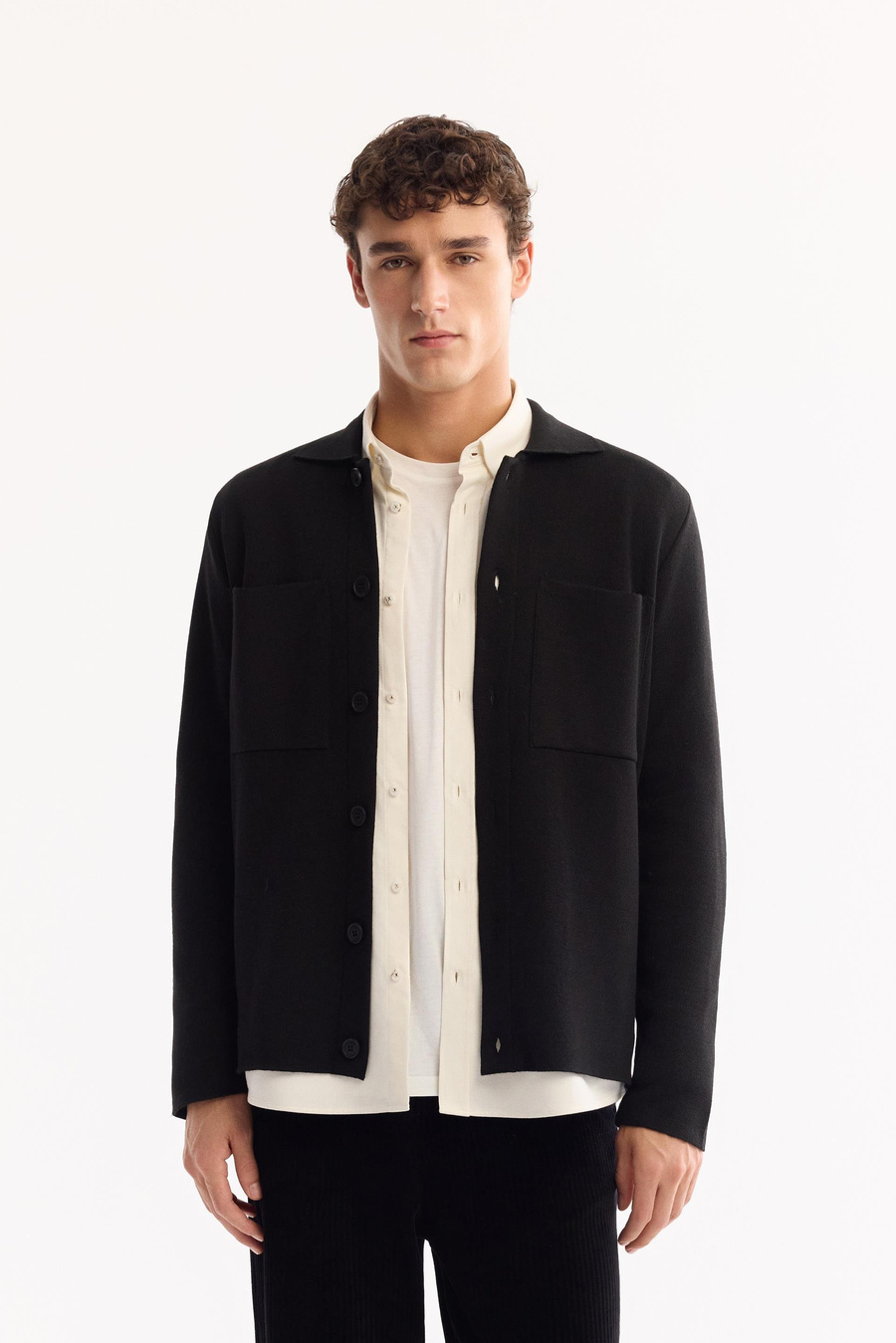 Siyah Polo Yaka Düğme Kapama Önü Cepli Yün Hırka