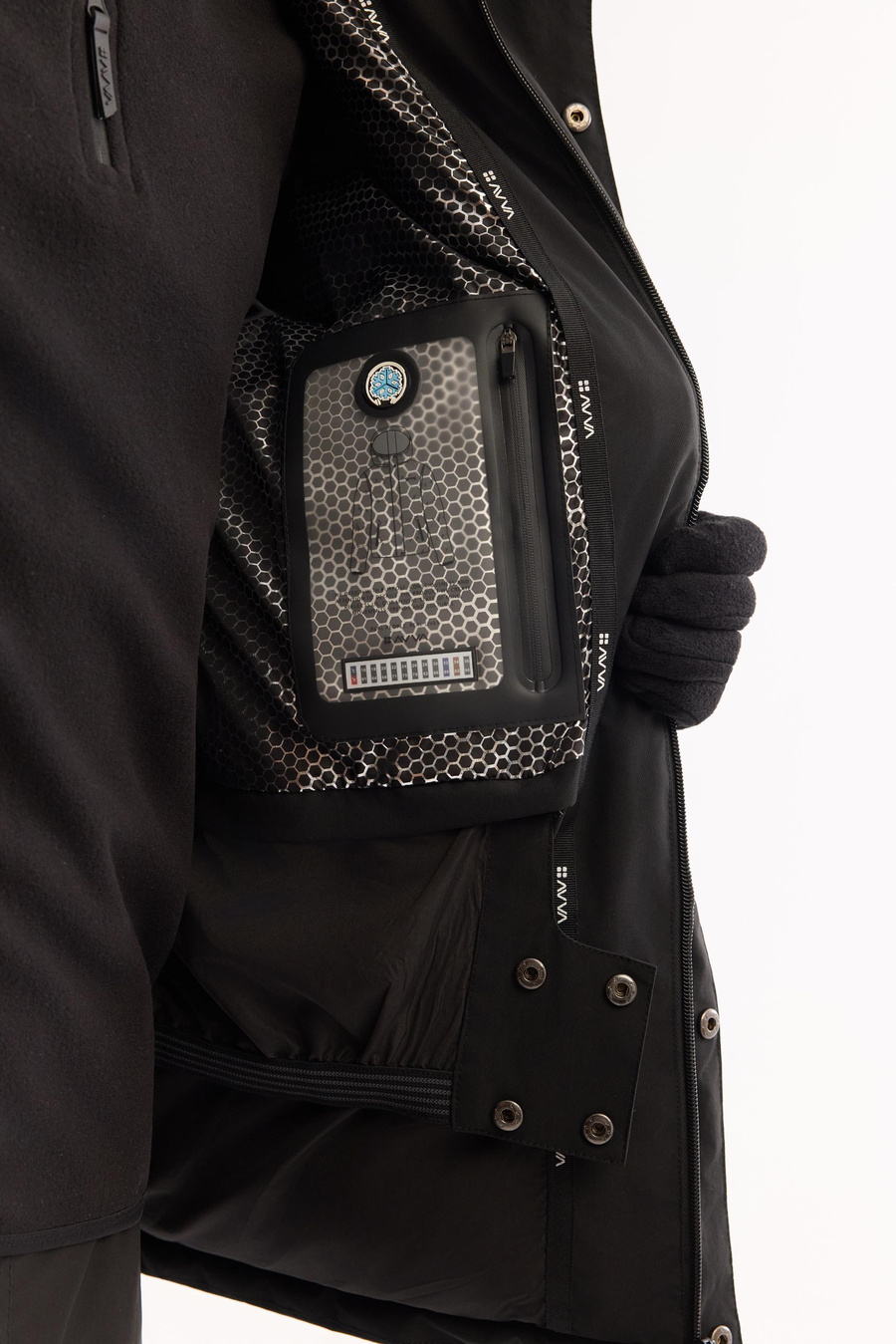 Siyah Takma Çıkma Kapüşonlu Mont