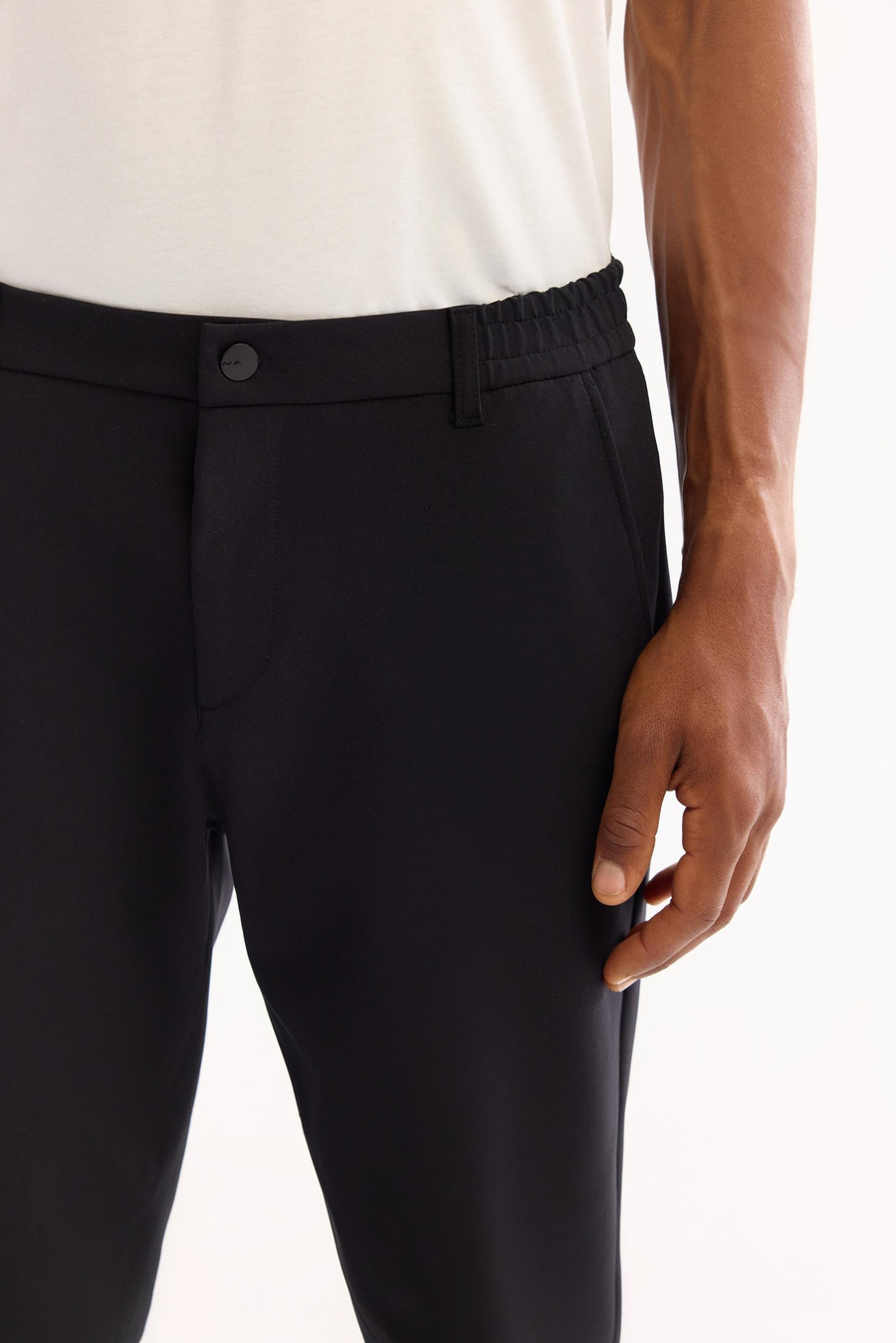 Siyah Yanı Lastikli Teknik Slim Fit Pantolon