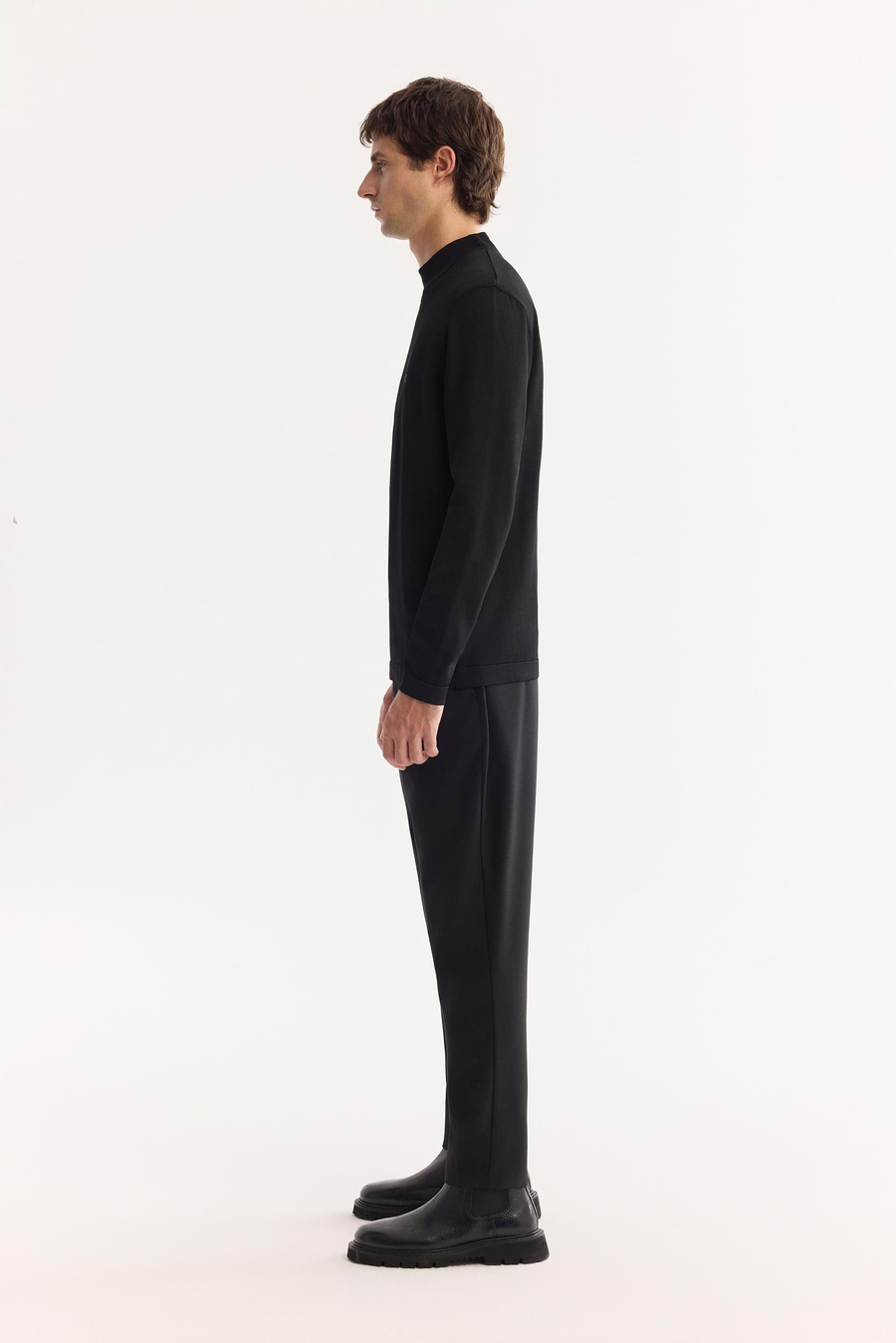 Siyah Yarım Balıkçi Yaka Basic Düz Rayon Kazak