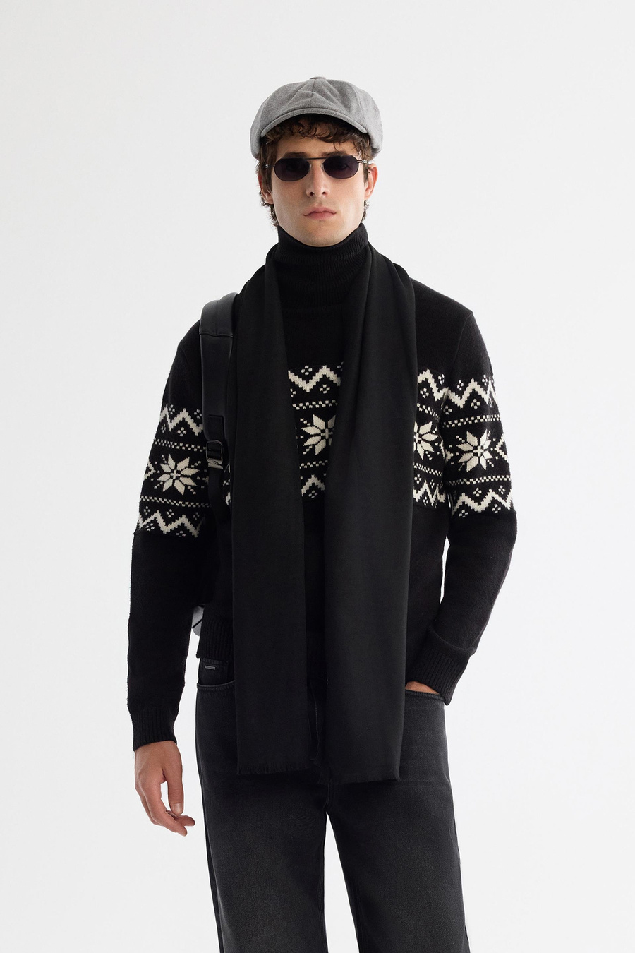 Siyah Yarım Balıkçı Yaka Kar Desenli Blok Renkli Kalın Kazak