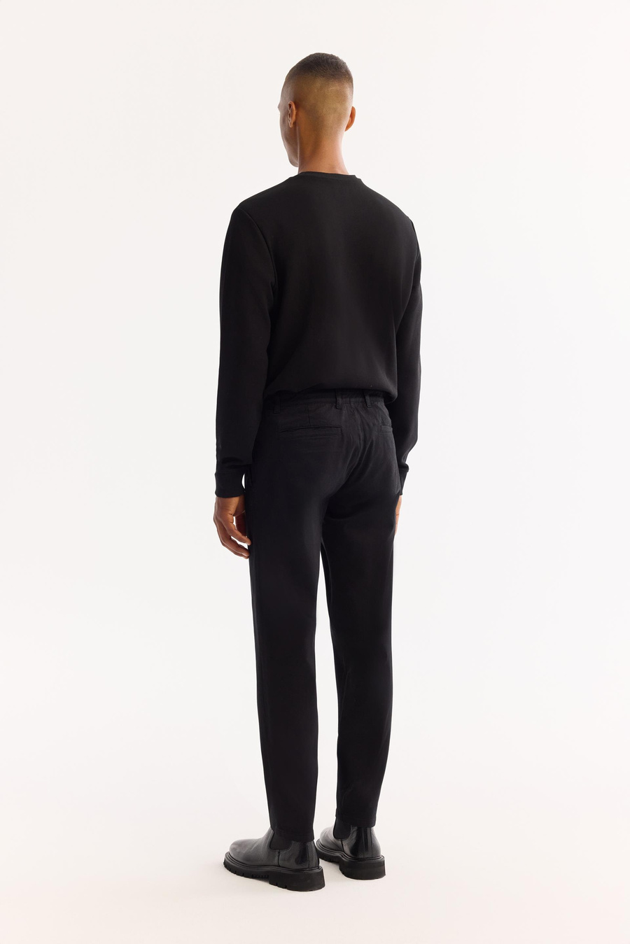 Siyah Yumuşak Tuşeli Comfort Slim Fit Chino Pantolon