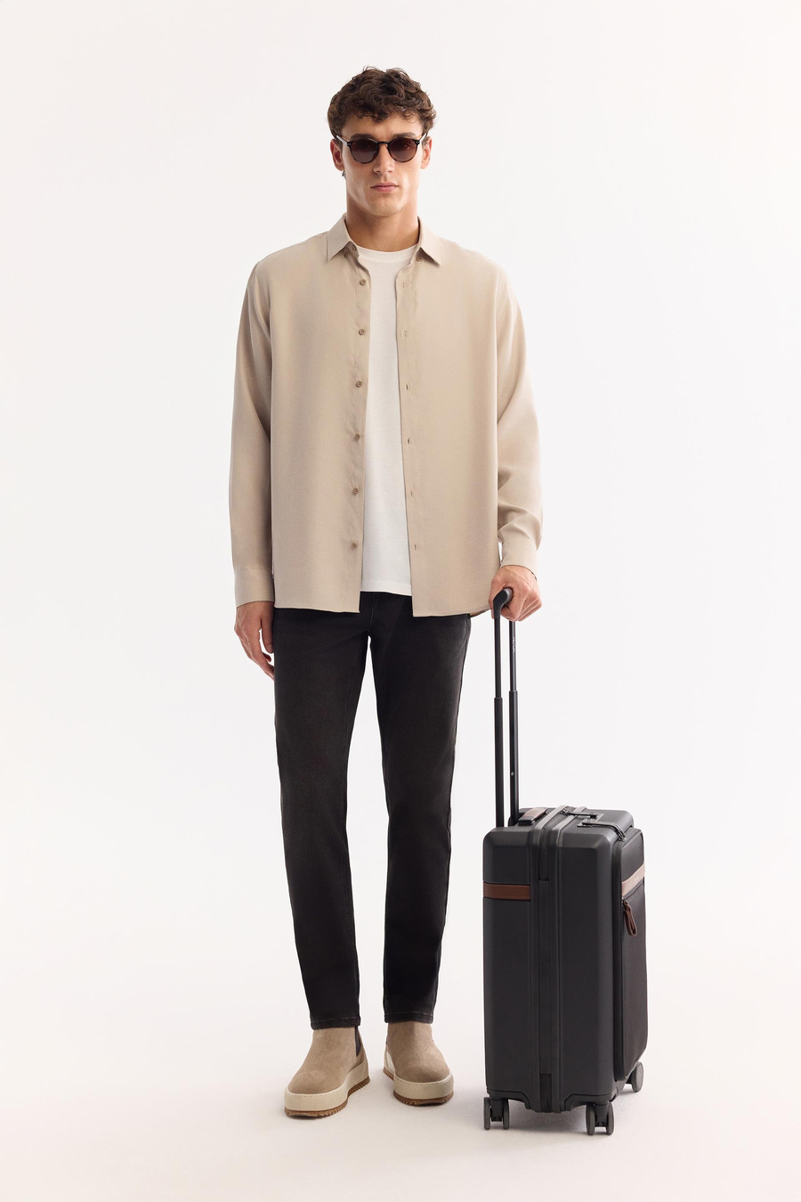 Taş Alttan Britli Yaka Soft Touch Gömlek