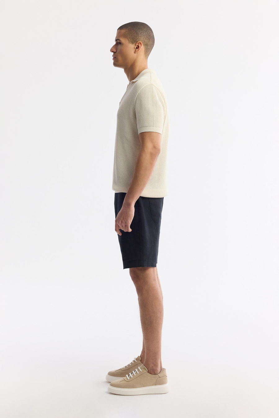 Bej Polo Yaka Düğmesiz Ajurlu Triko T-shirt