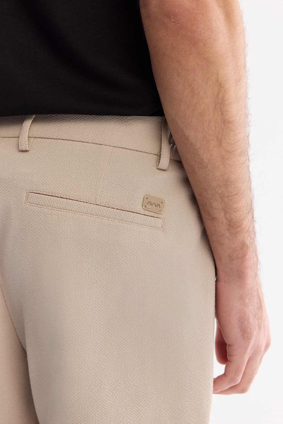Bej Yanı Lastikli Gofreli Relaxed Fit Chino Şort