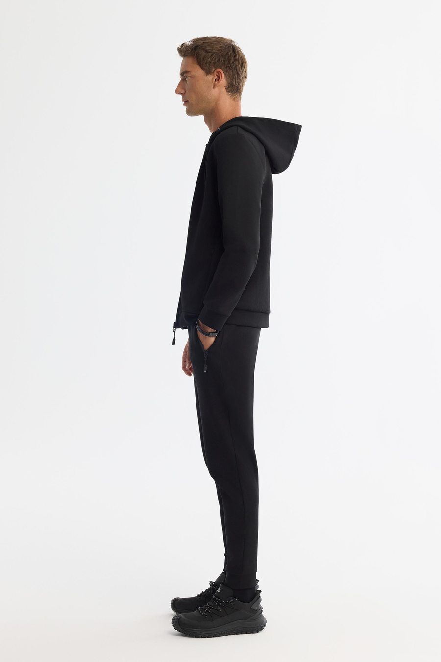 Siyah Kapüşonlu İnterlok Kumaş Fermuarlı  Sweatshirt