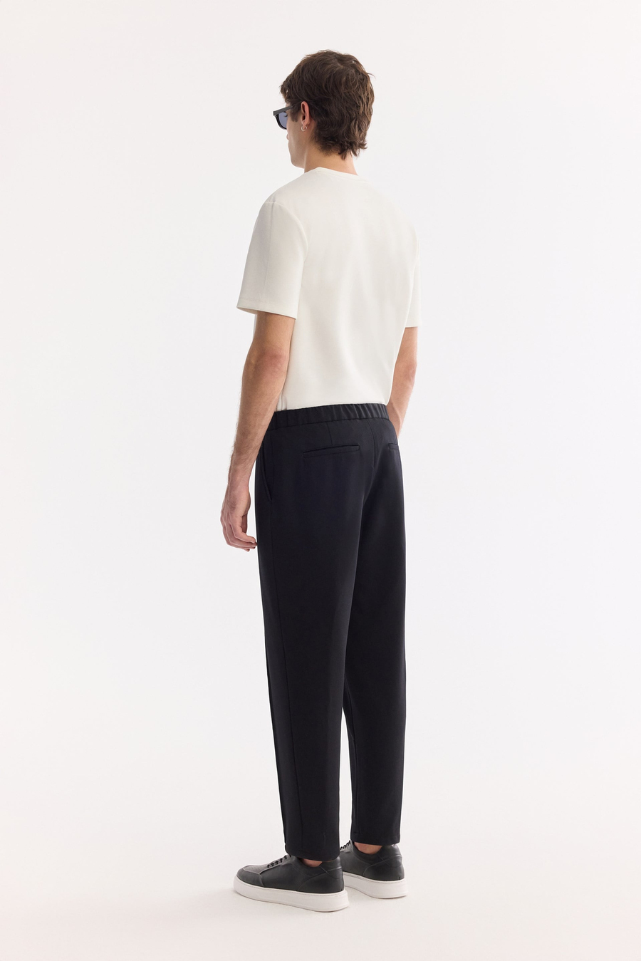Siyah Nervür Detaylı Örme Diyagonal Relaxed Fit Pantolon