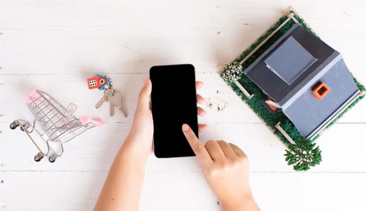 Outlet Telefon Almanın Akıllı Yolu: Yeni Gibi, Daha Ucuza