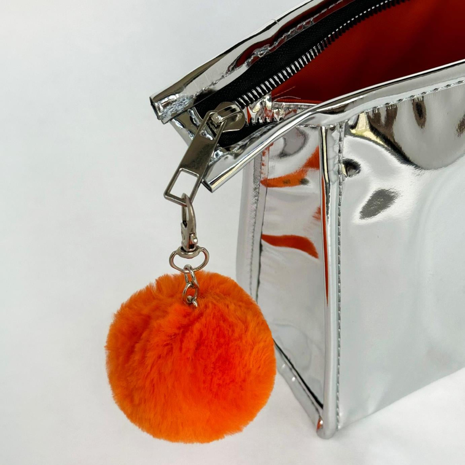 magic company & co metallic make up bag m2