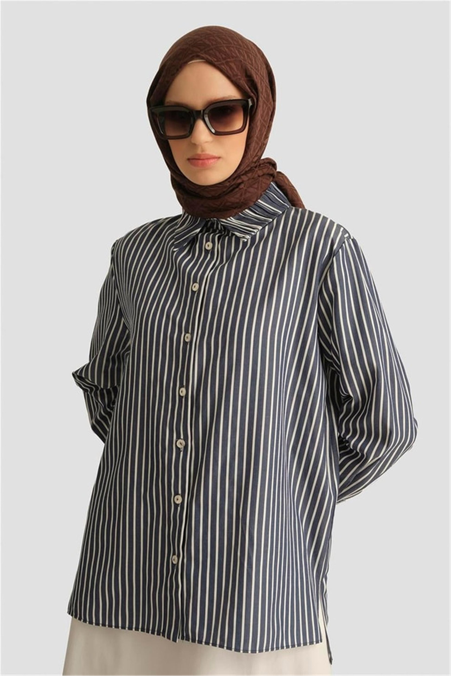 Armine Çizgili Gömlek 25YD3729 Lacivert