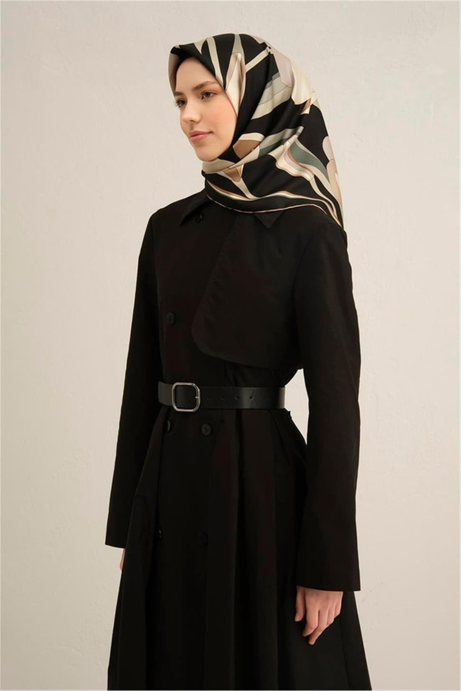 Armine Desenli Sura Saf İpek Eşarp 9302 06