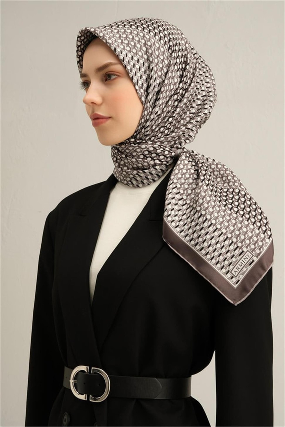 Armine Desenli Twill Saf İpek Eşarp 9319 08