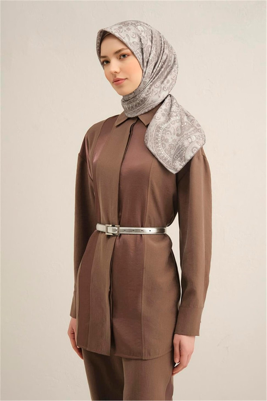 Armine Desenli Twill Saf İpek Eşarp 9304 02