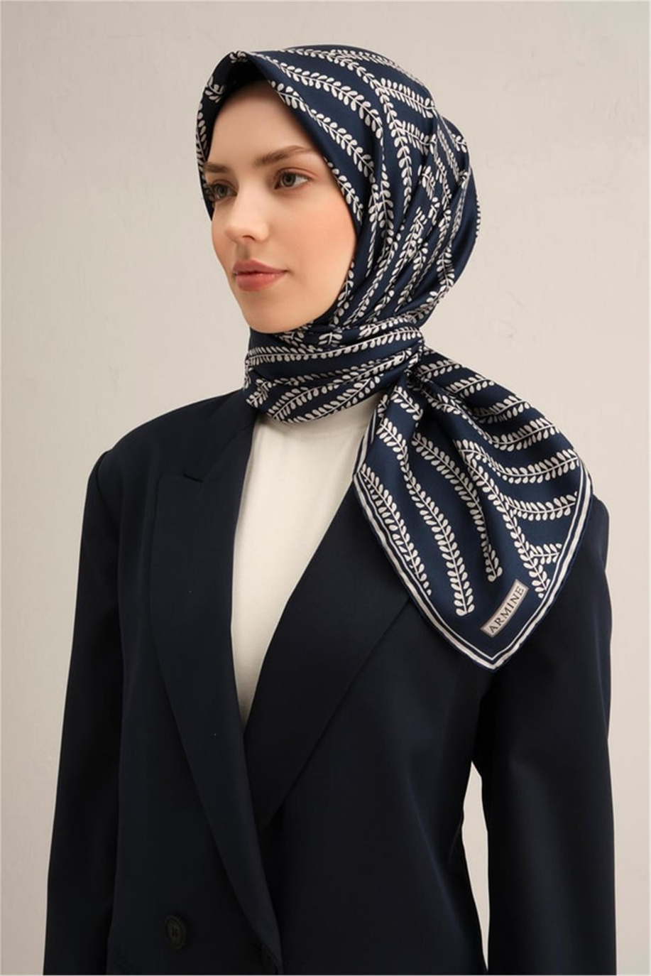 Armine E25Ya9351D01  Eşarp