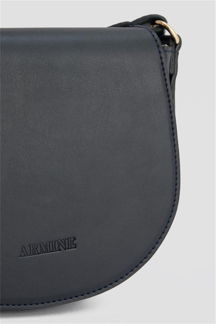 Armine Lacivert Çanta