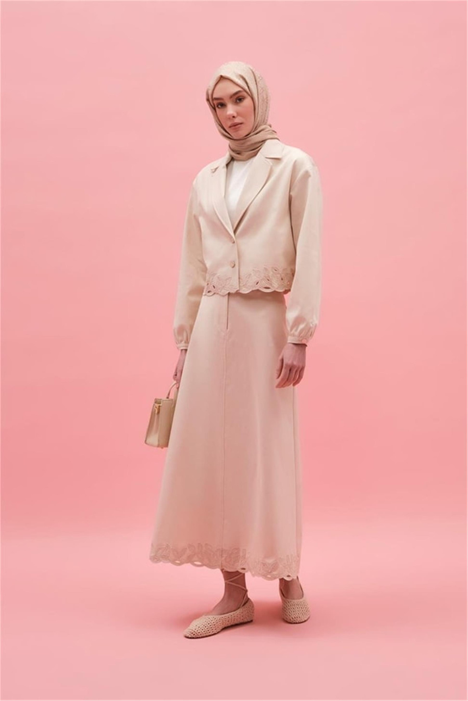 Armine Nakış Detaylı Takım Naturel