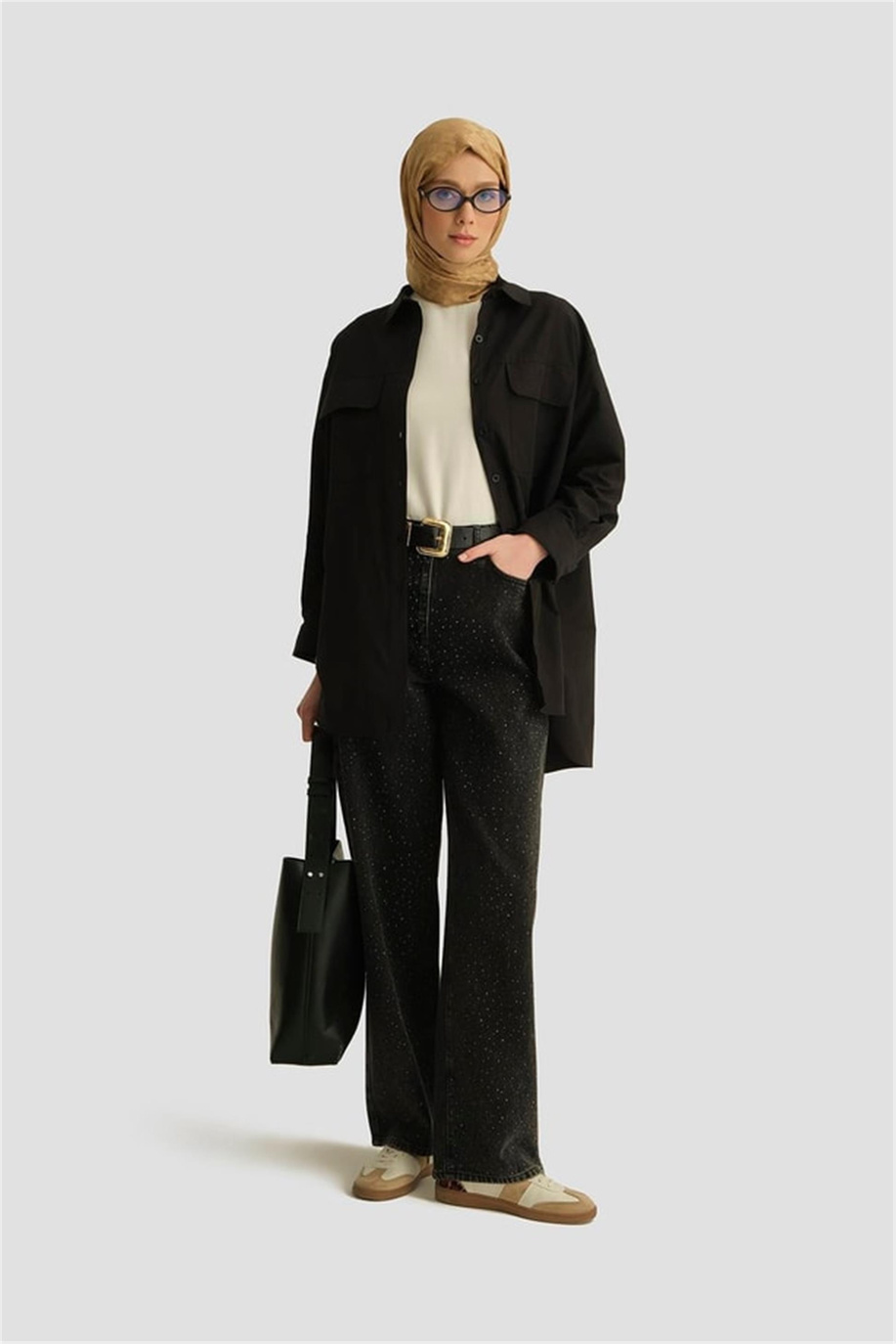 Armine Önleri Cep Görünümlü Gömlek 25YH3443 Siyah