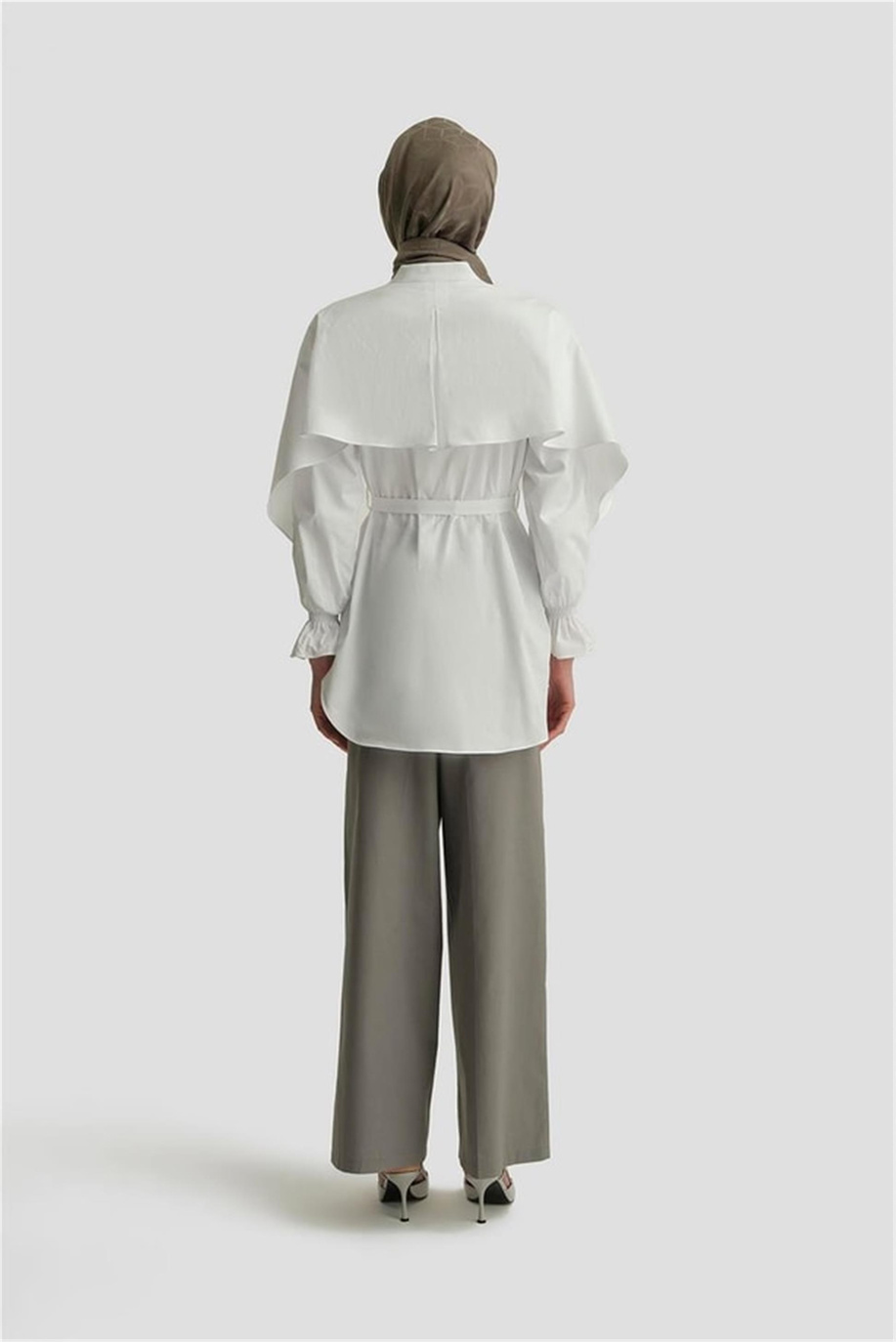 Armine Pelerin Detaylı Pamuk Tunik Beyaz