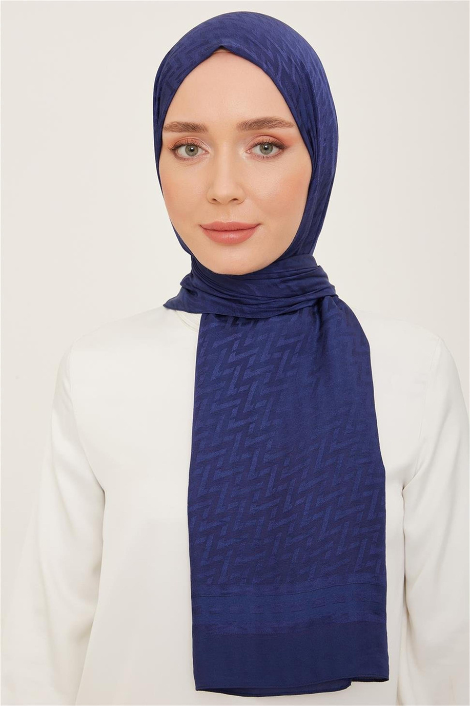 Armine Trend Diamond Şal  4816