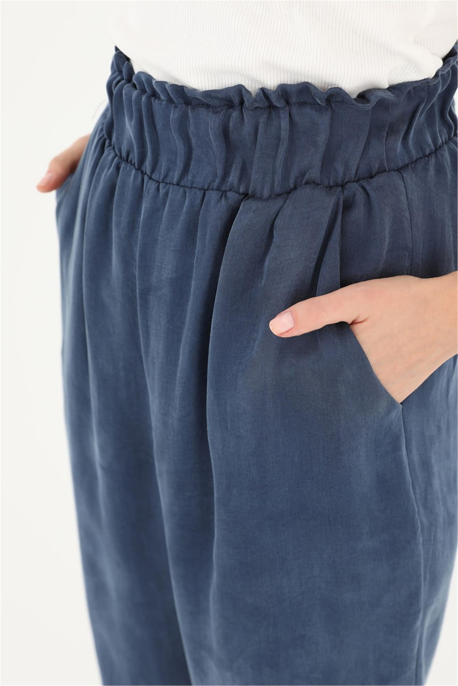 Beli Büzgülü İndigo Pantolon