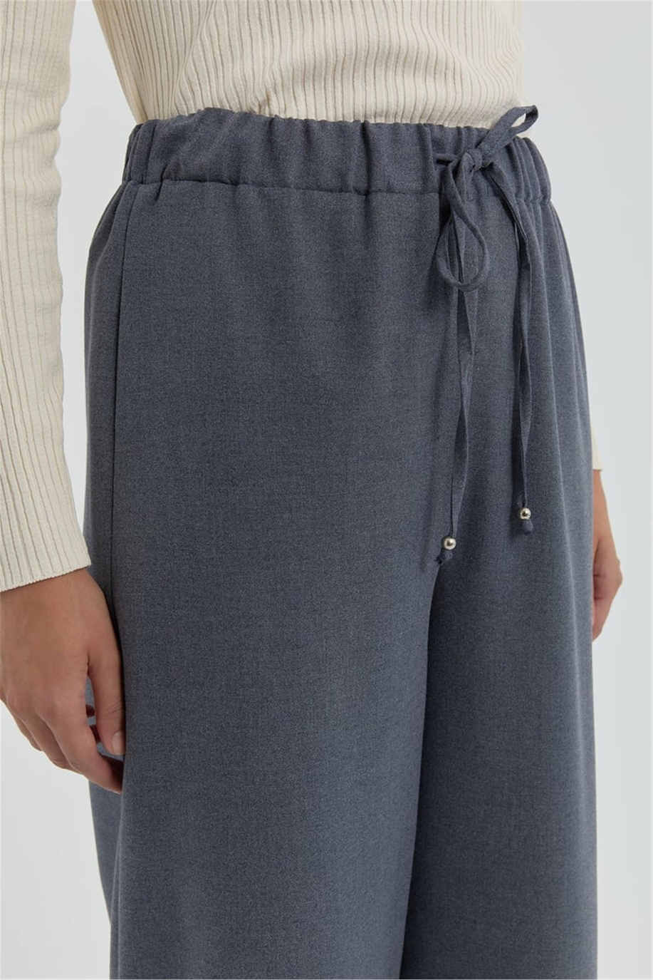 Beli Lastikli Bol Paça Pantolon Gri