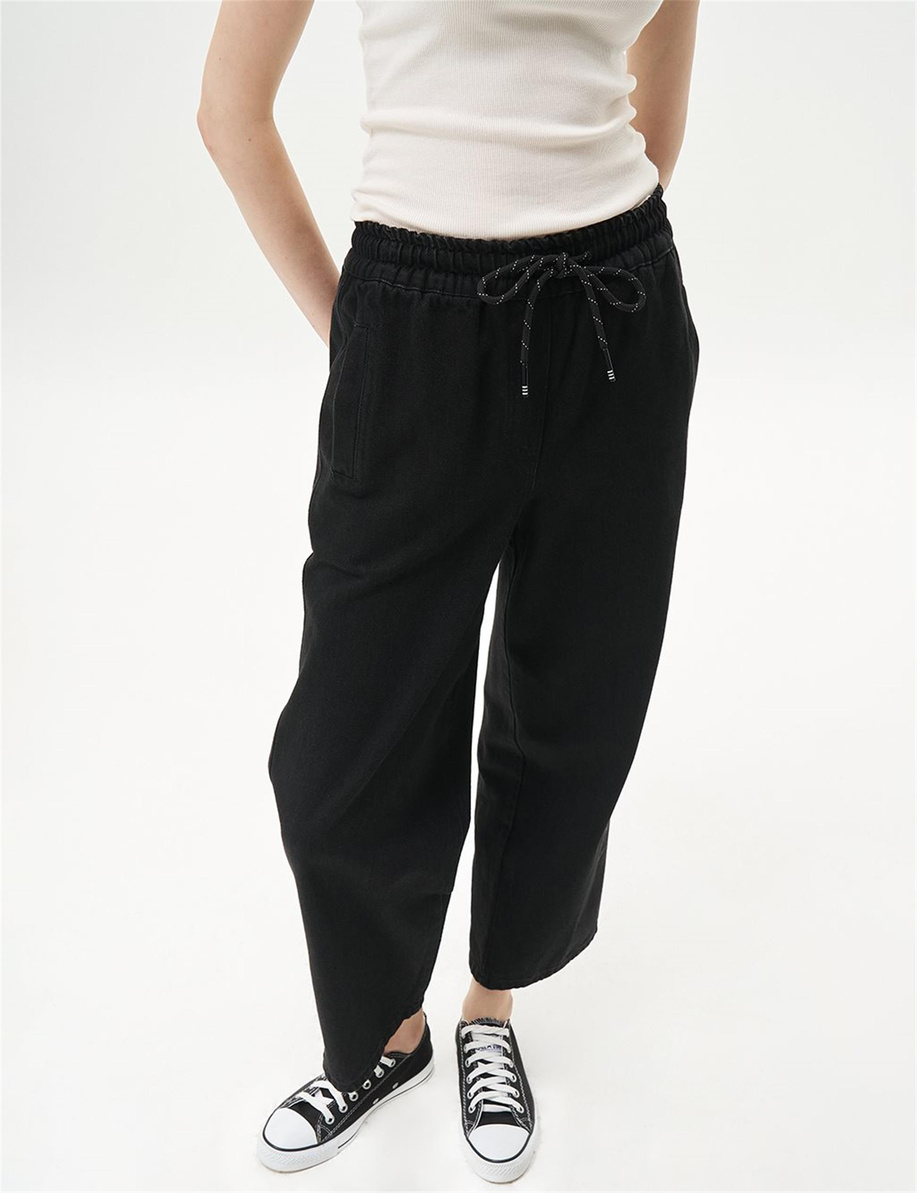 Beli Lastikli Denim Siyah Pantolon
