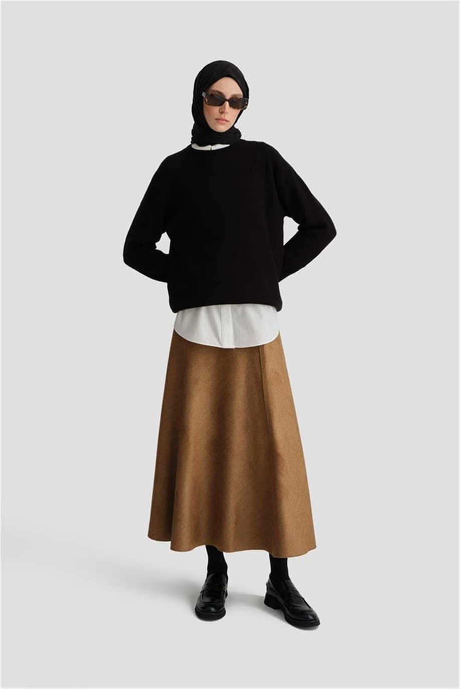 Beş Parçalı Camel Etek